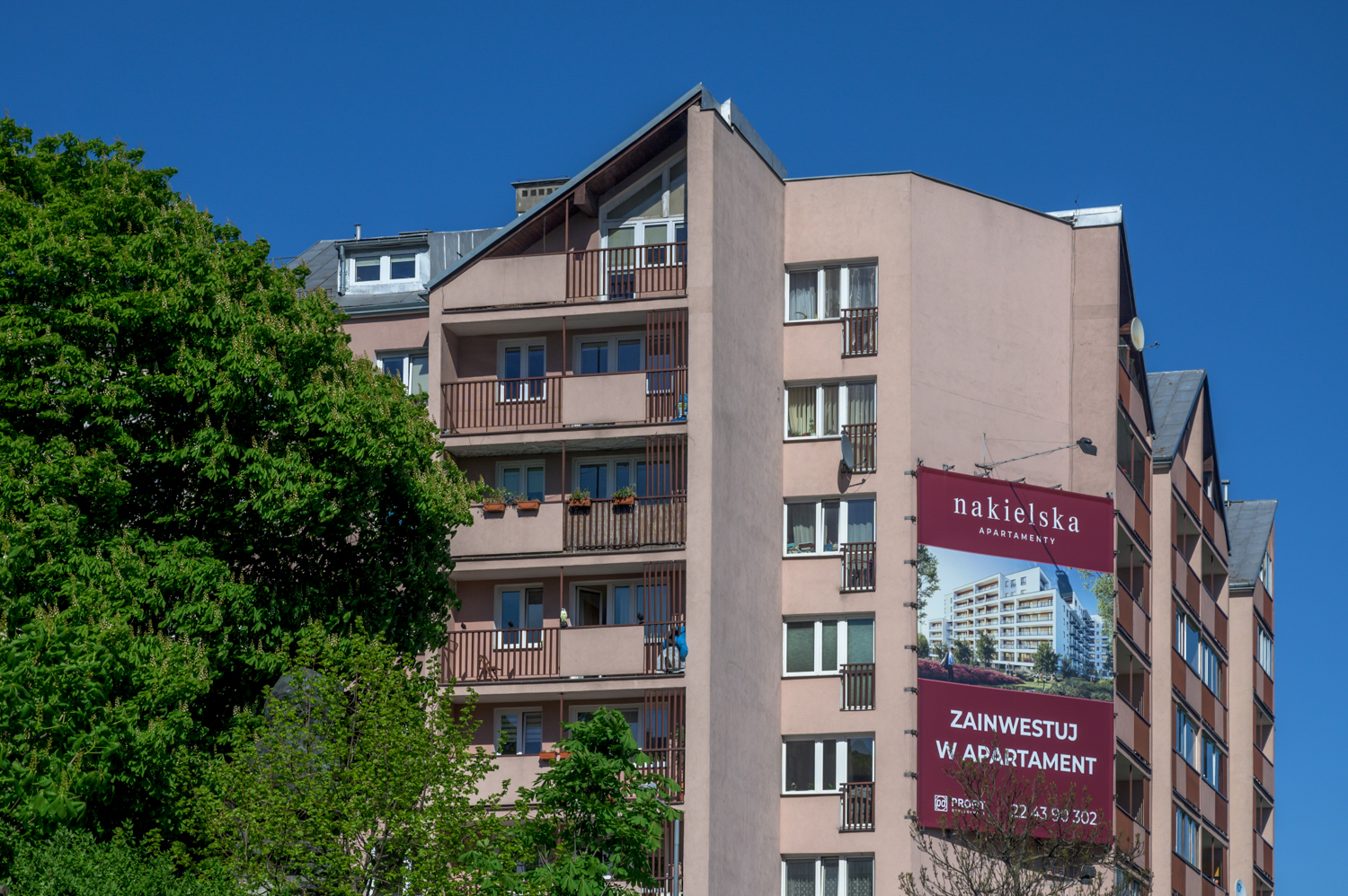 Zdjęcie architektury budynku Budynek mieszkalno-usługowy